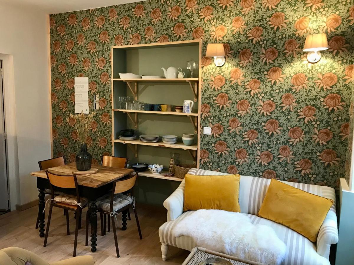 Une Maison De Famille Oloron-Sainte-Marie Eksteriør bilde