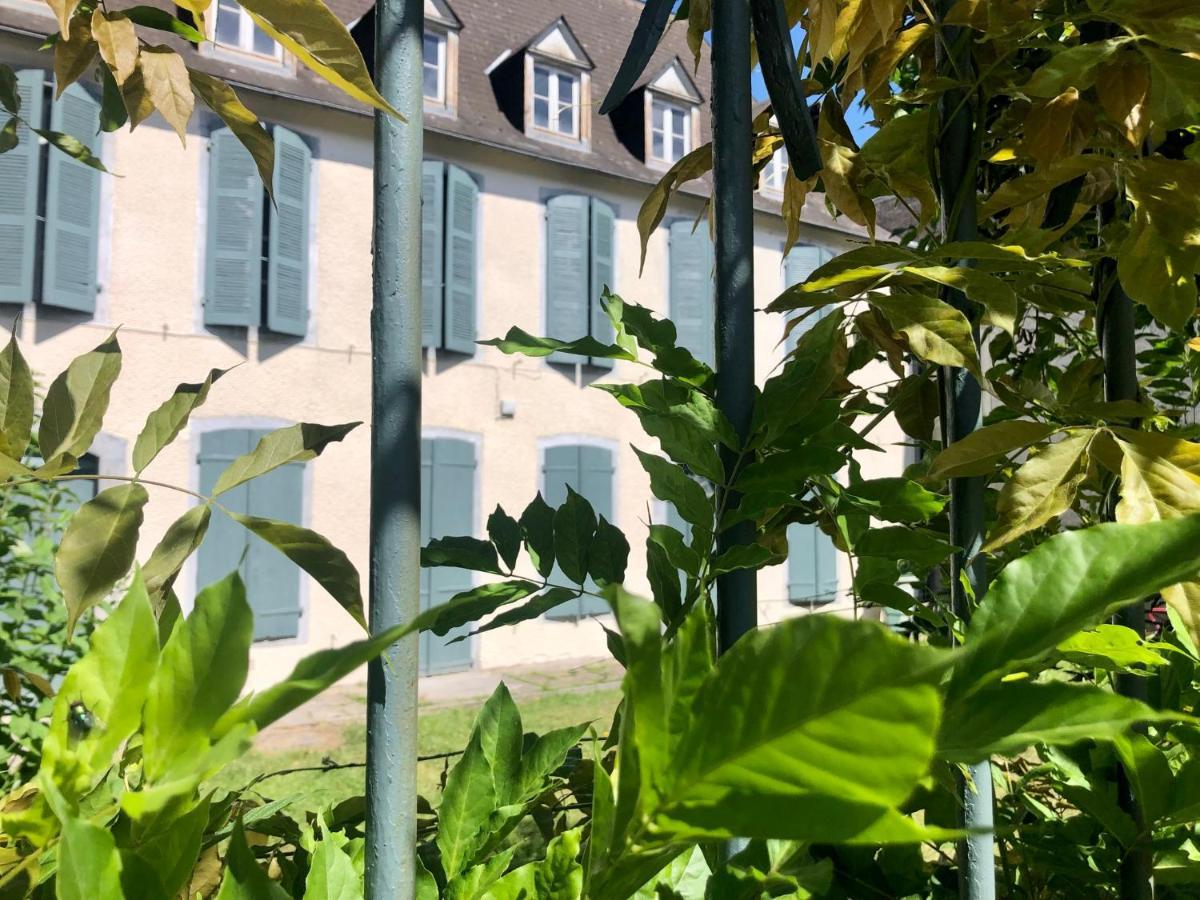 Une Maison De Famille Oloron-Sainte-Marie Eksteriør bilde