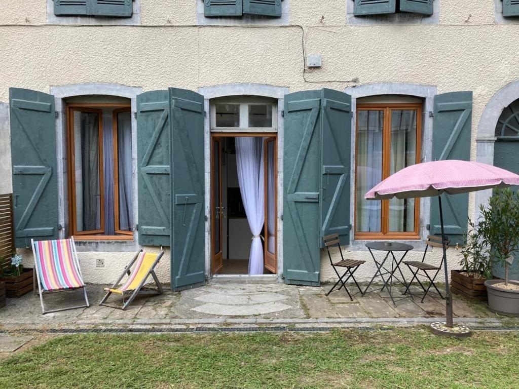 Une Maison De Famille Oloron-Sainte-Marie Eksteriør bilde