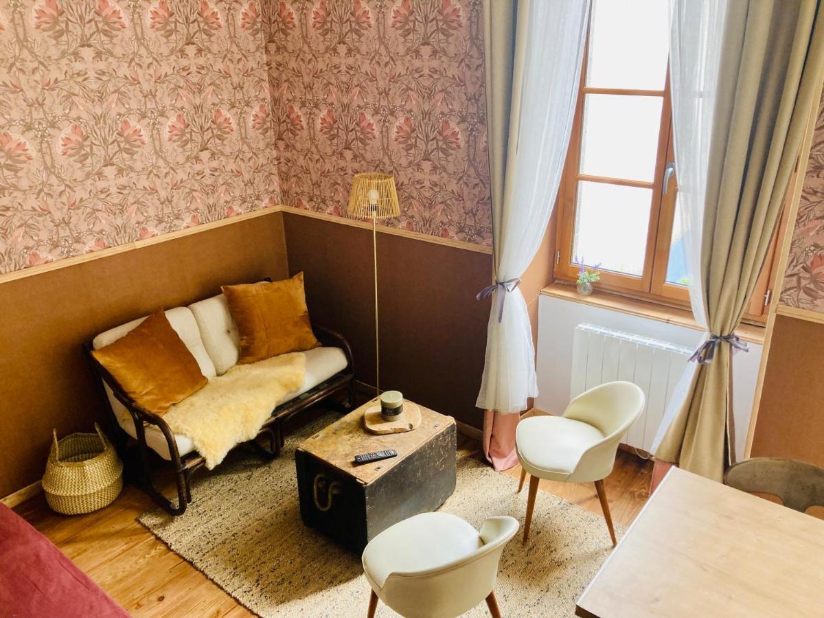 Une Maison De Famille Oloron-Sainte-Marie Eksteriør bilde