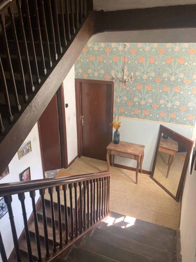 Une Maison De Famille Oloron-Sainte-Marie Eksteriør bilde