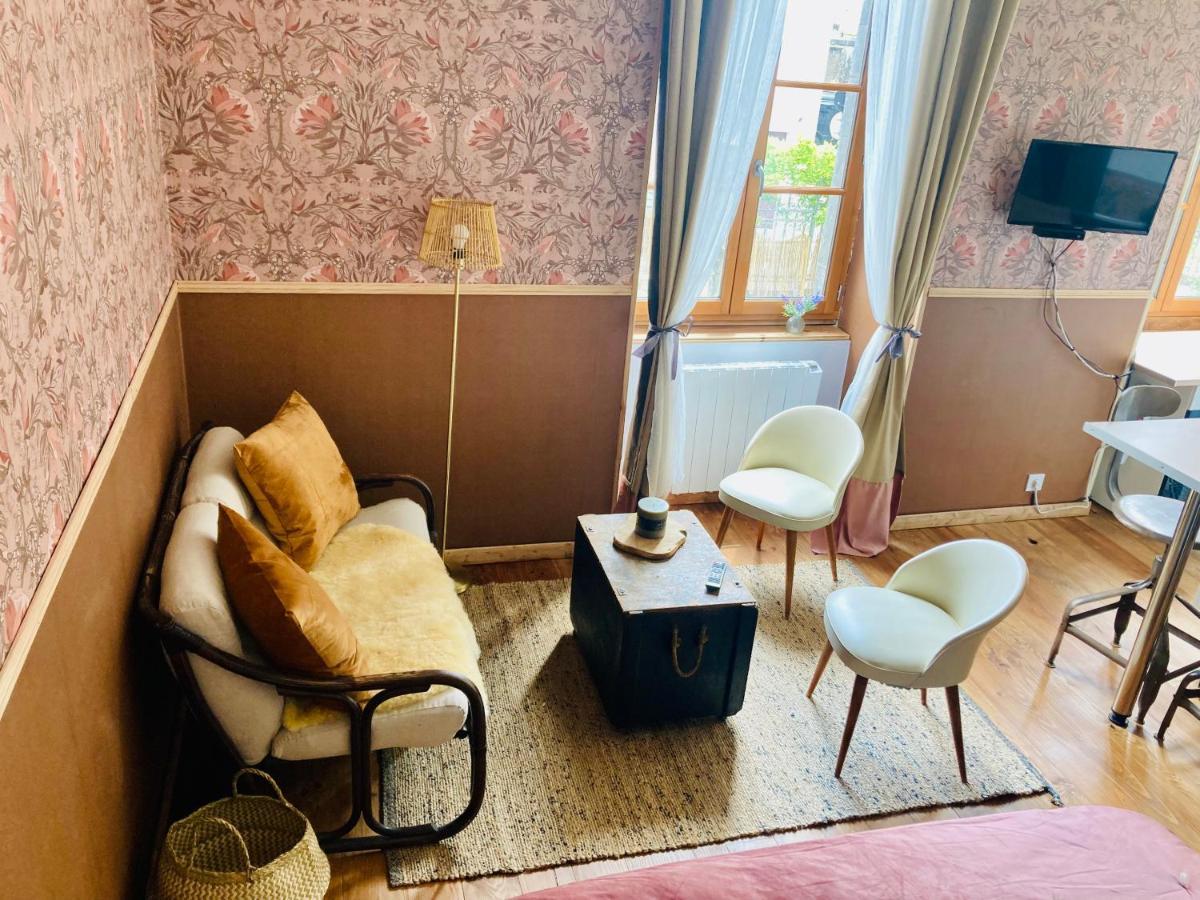 Une Maison De Famille Oloron-Sainte-Marie Eksteriør bilde