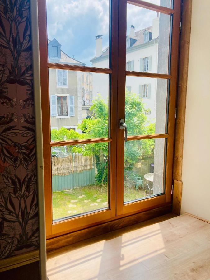 Une Maison De Famille Oloron-Sainte-Marie Eksteriør bilde